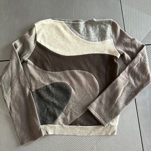 Size M (fits small) Fake London 100% cashmere sweater